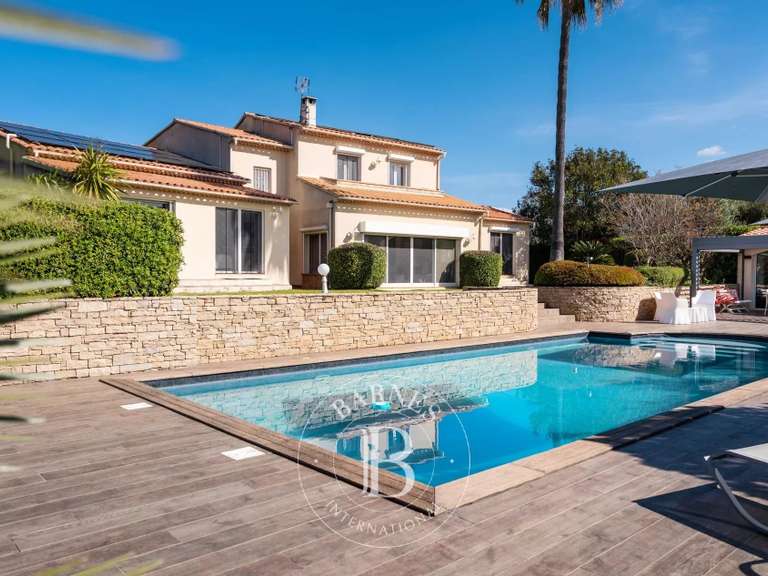 Maison Ajaccio - 4 chambres - 323m²