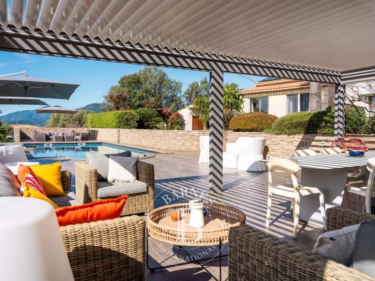 Maison Ajaccio - 4 chambres - 323m²