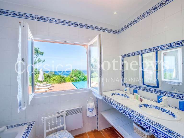 House Ajaccio - 7 bedrooms - 290m²