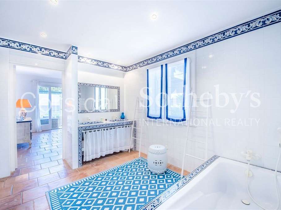 House Ajaccio
