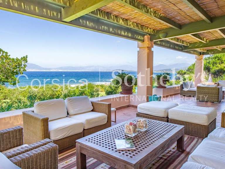 Maison Ajaccio - 7 chambres - 290m²