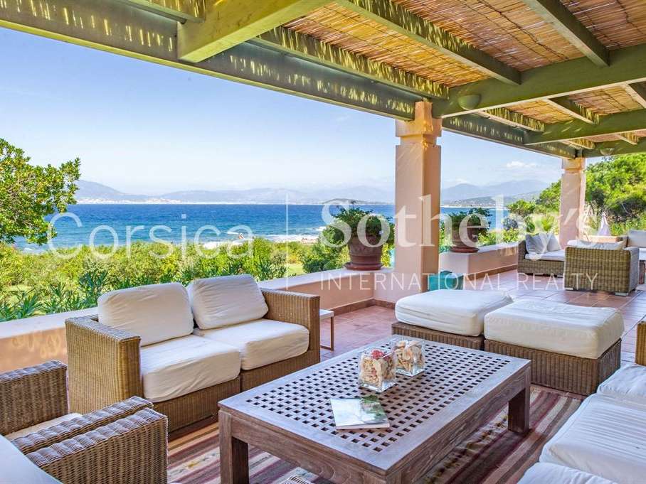House Ajaccio