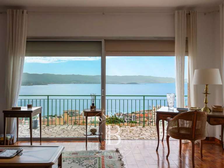 Maison avec Vue sur mer Ajaccio - 5 chambres - 211m²