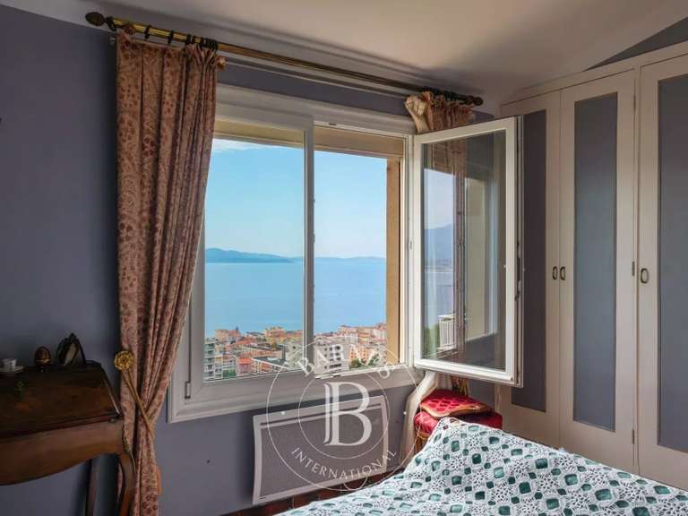 Maison avec Vue sur mer Ajaccio - 5 chambres - 211m²