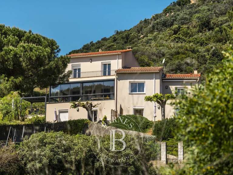 Maison avec Vue sur mer Ajaccio - 3 chambres - 244m²