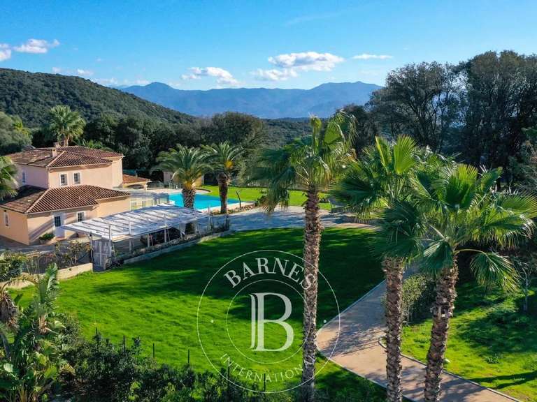 Villa avec Vue sur mer Ajaccio - 5 chambres - 328m²