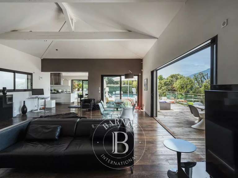 Villa Ajaccio - 3 chambres - 200m²