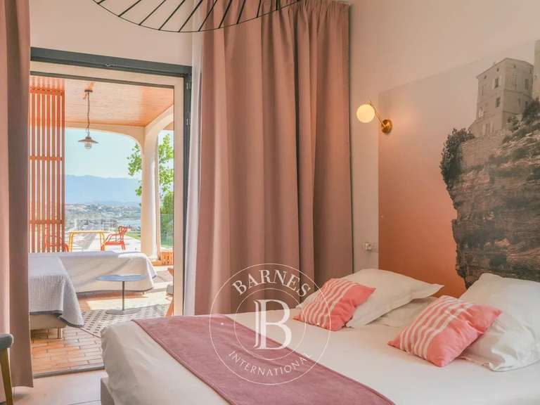 Villa avec Vue sur mer Ajaccio - 7 chambres - 332m²