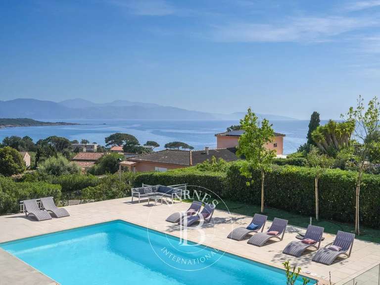 Villa avec Vue sur mer Ajaccio - 7 chambres - 332m²