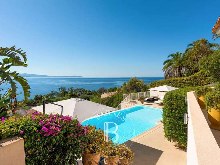 Villa avec Vue sur mer Ajaccio - 5 chambres - 481m²