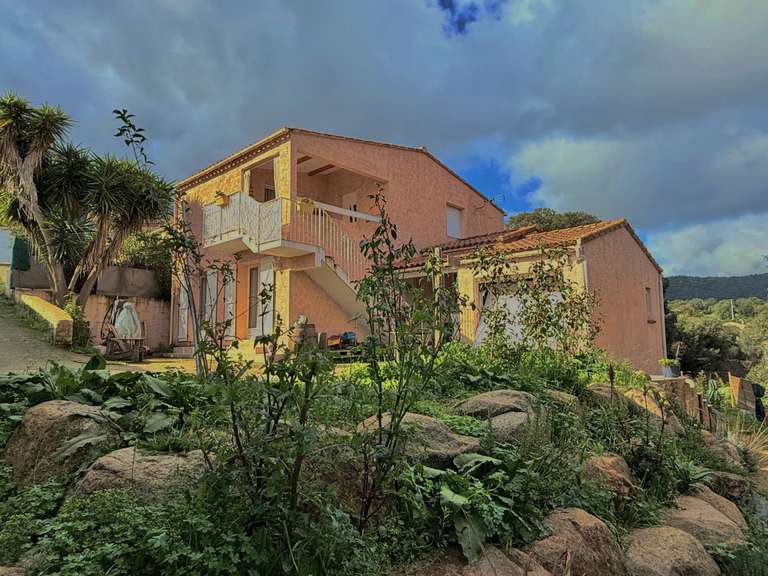 Maison Alata - 3 chambres - 116m²