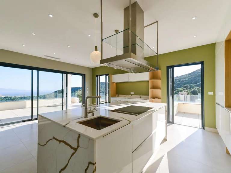 Maison Alata - 260m²