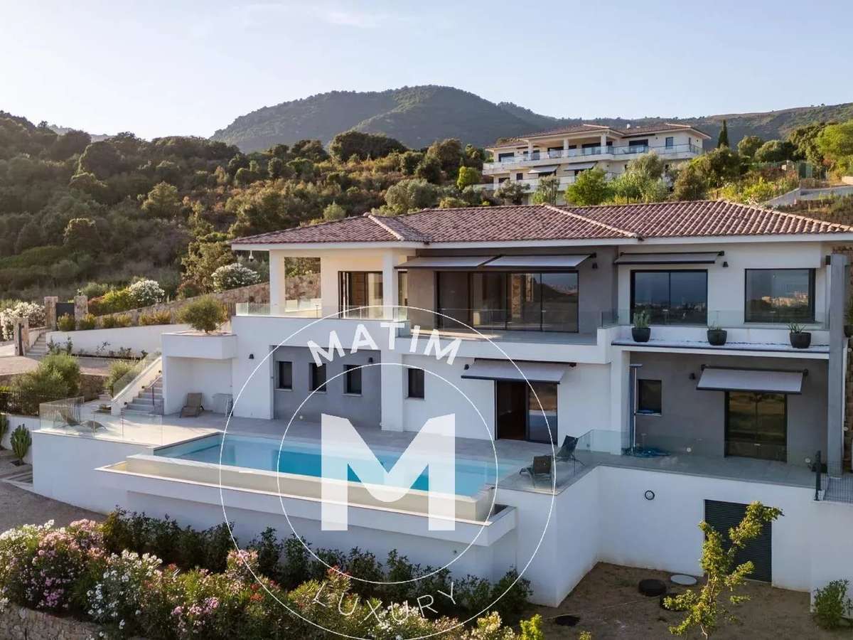 Maison Alata