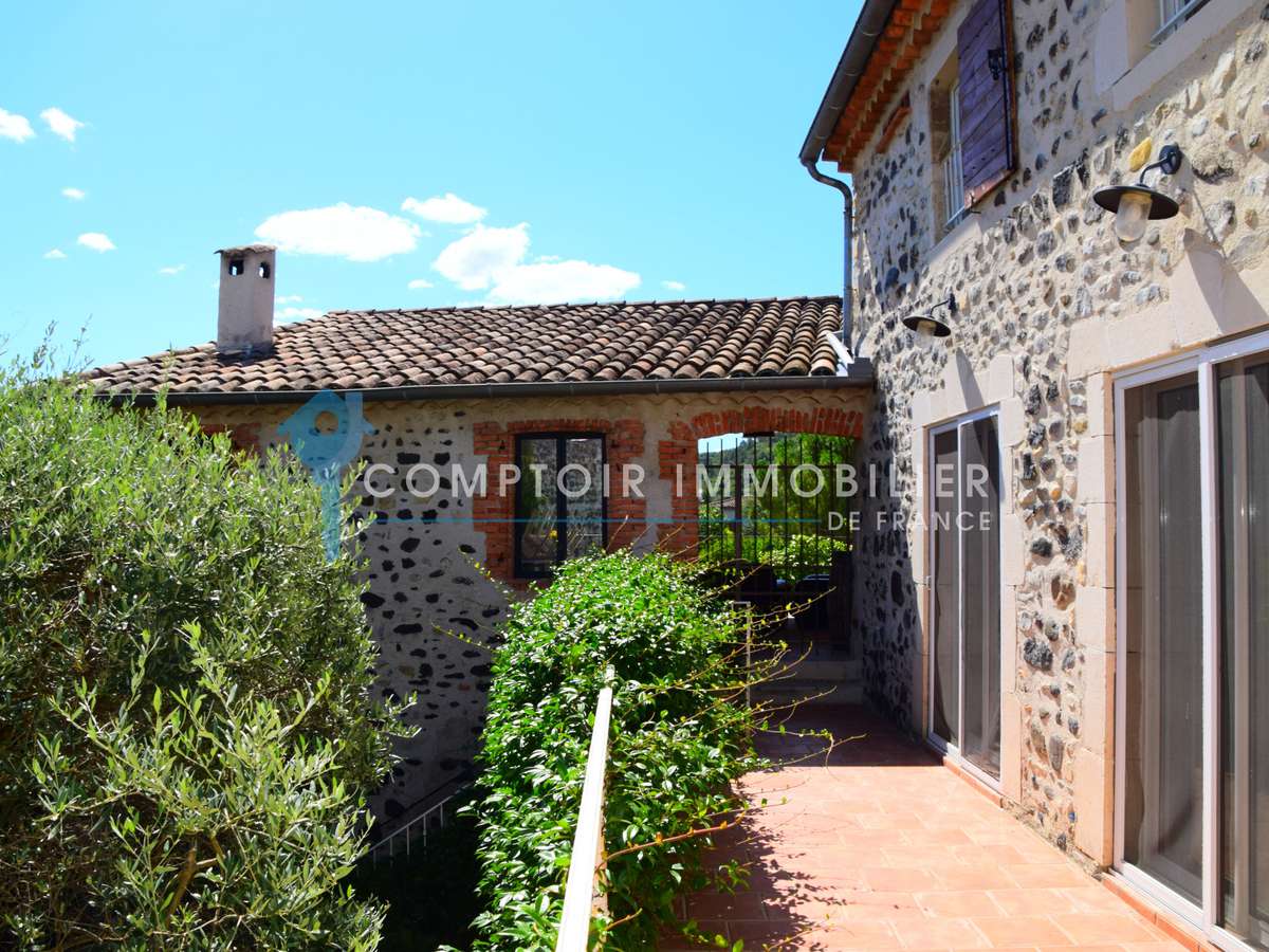 House Alba-la-Romaine