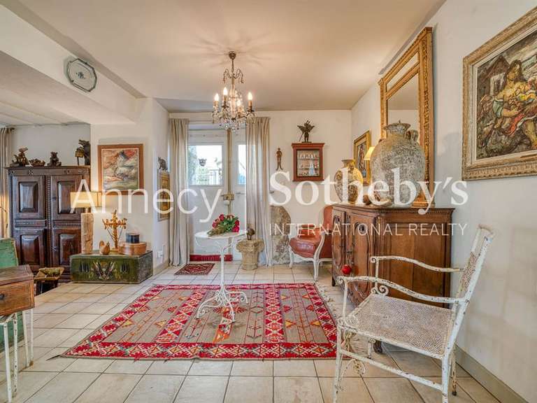 Maison Albens - 3 chambres - 185m²