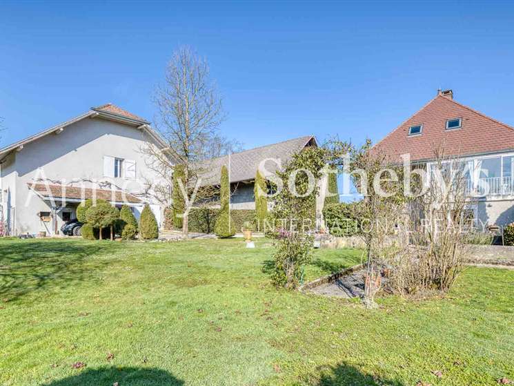 House Albens - 3 bedrooms - 185m²