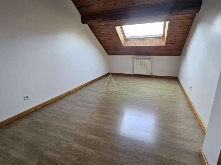 House Albertville