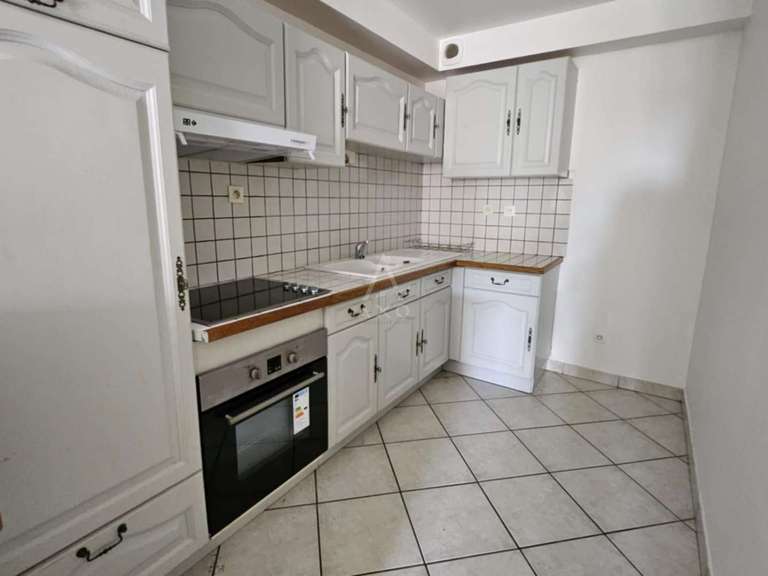 House Albertville