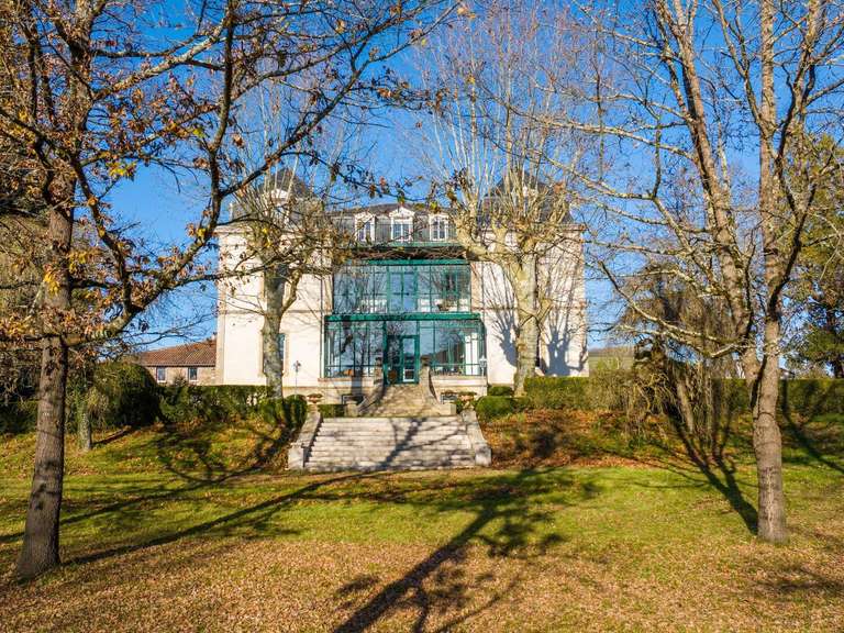 Château Albi - 36 chambres - 3512m²