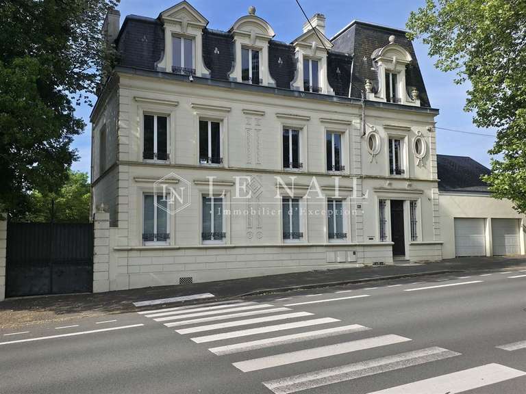 Hôtel particulier Alençon - 7 chambres - 450m²