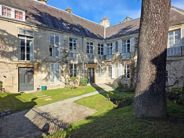 Maison Alençon - 7 chambres - 426m²