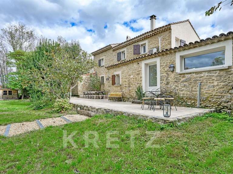 Maison Alès - 5 chambres - 180m²