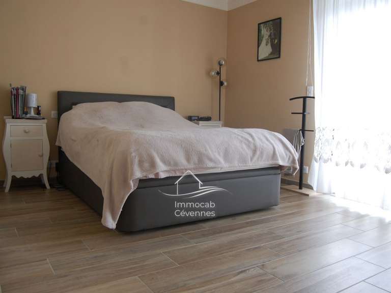 Villa Alès - 5 chambres - 220m²