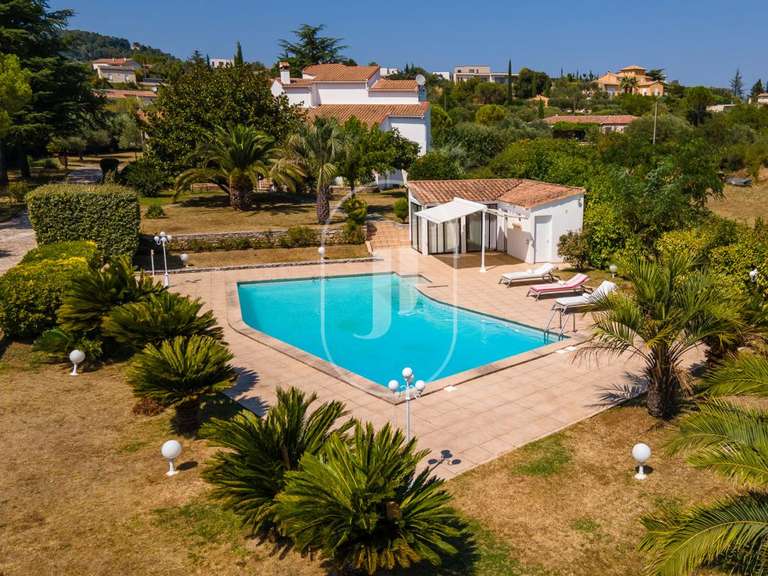 Villa Alès - 3 bedrooms - 164m²