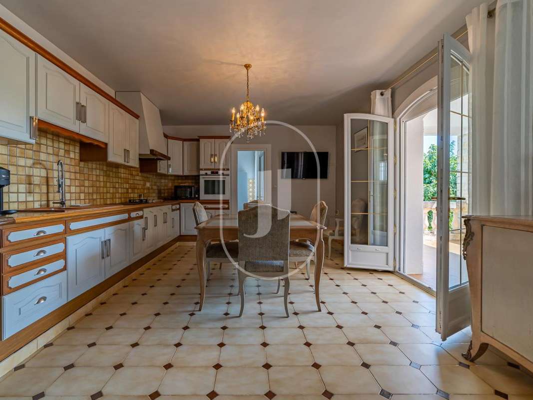 Villa Alès