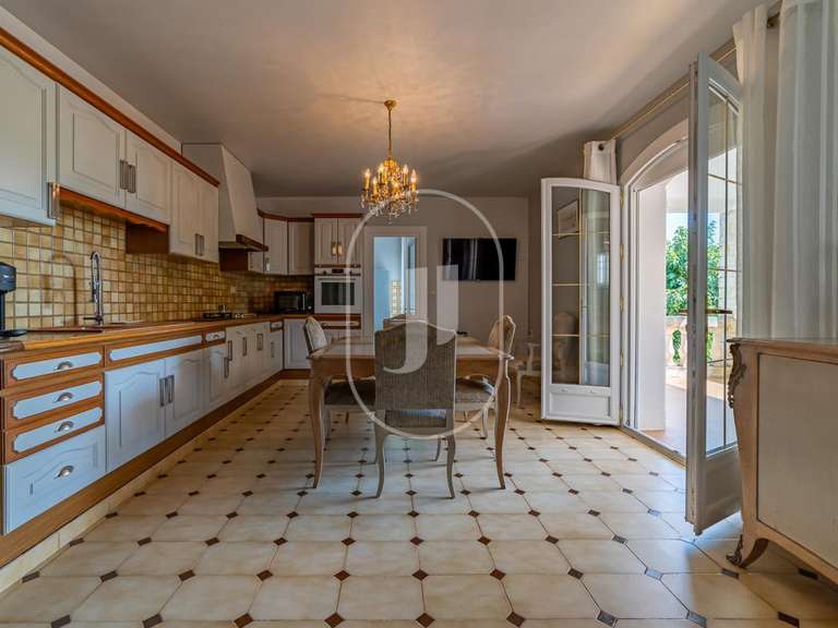 Villa Alès - 3 bedrooms - 164m²
