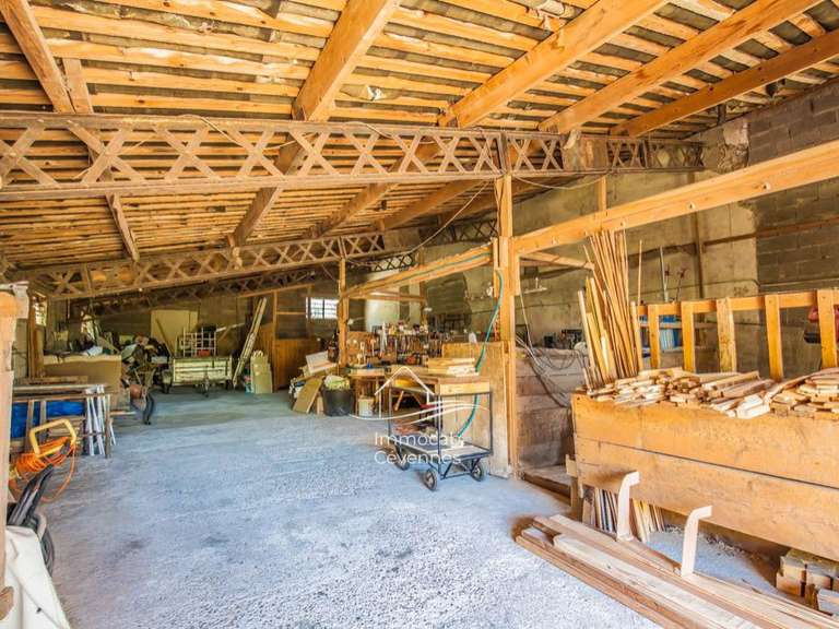 Villa Alès - 6 chambres - 740m²