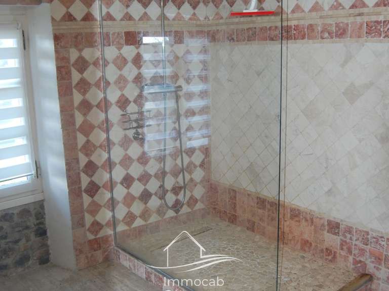 Villa Alès - 6 chambres - 740m²