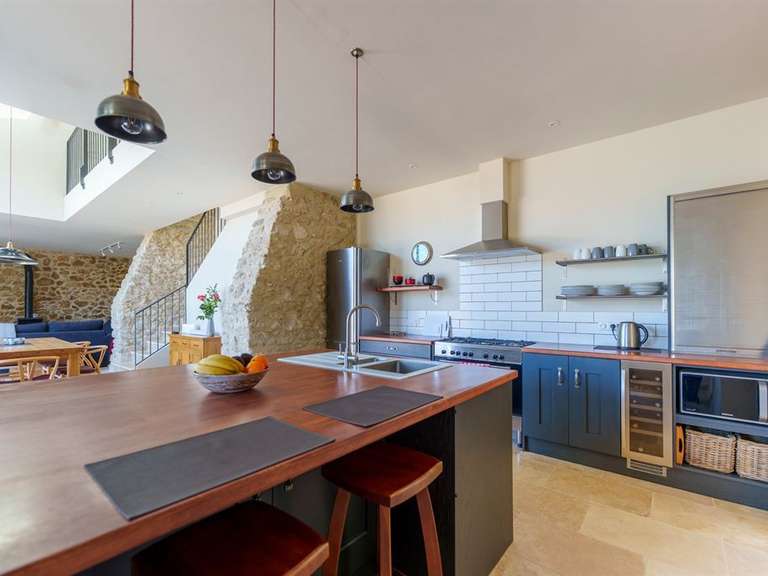 Maison Alignan-du-Vent - 3 chambres - 150m²