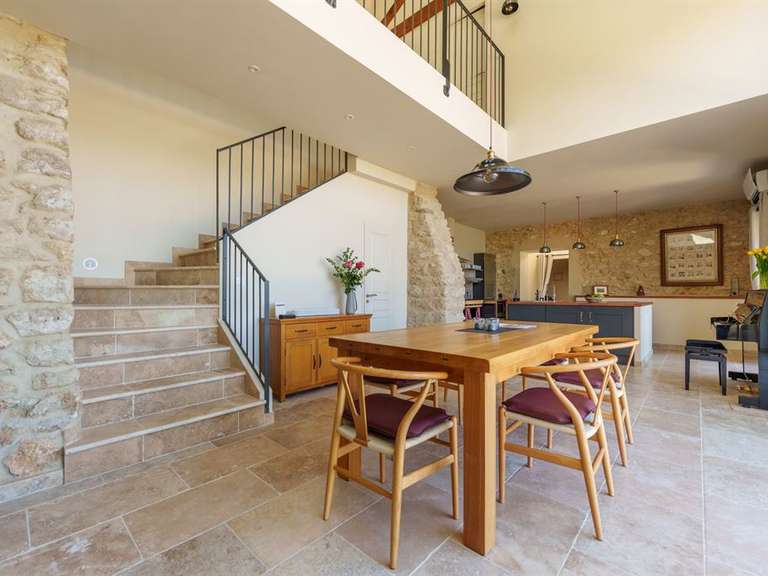 Maison Alignan-du-Vent - 3 chambres - 150m²
