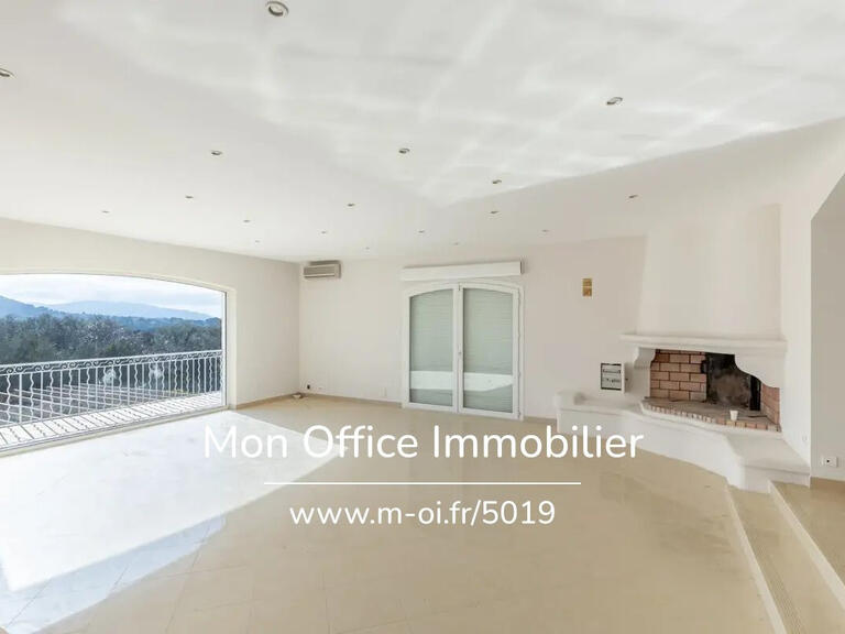 Apartment Allauch - 4 bedrooms - 198m²
