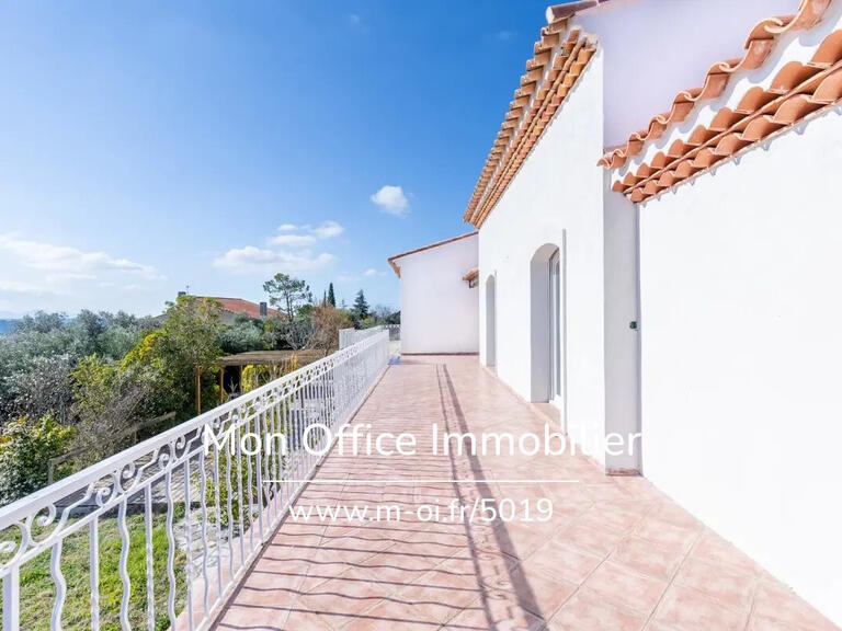 Apartment Allauch - 4 bedrooms - 198m²