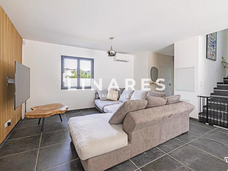 House Allauch - 3 bedrooms - 97m²