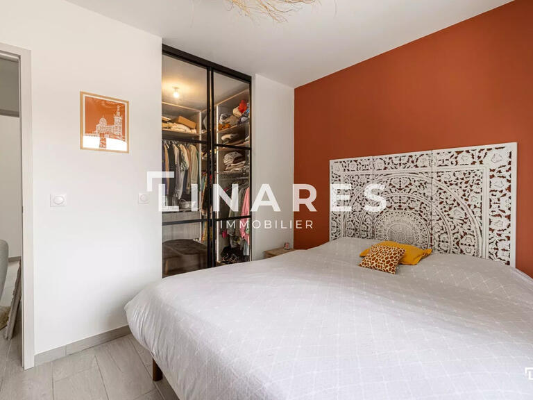 House Allauch - 3 bedrooms - 97m²