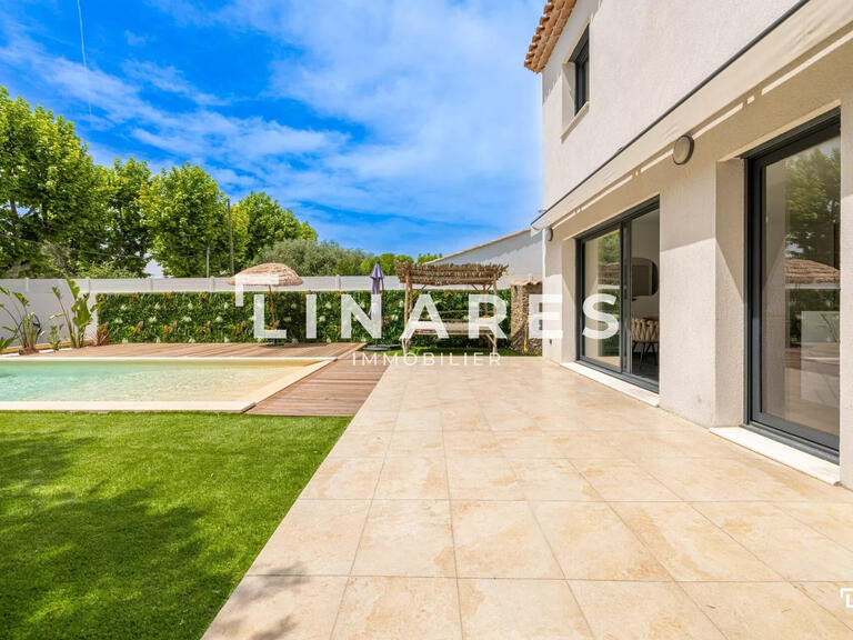 House Allauch - 3 bedrooms - 97m²