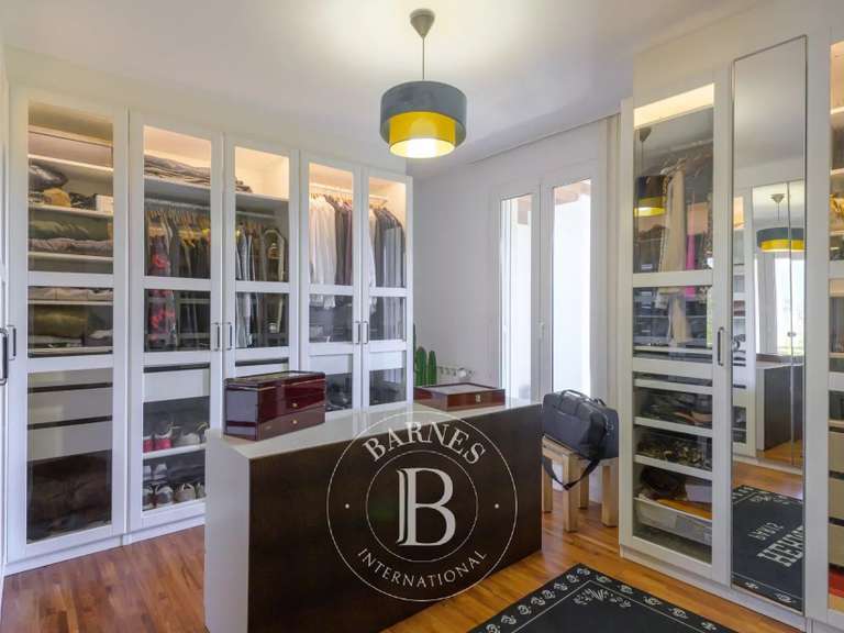 House Allauch - 4 bedrooms - 176m²