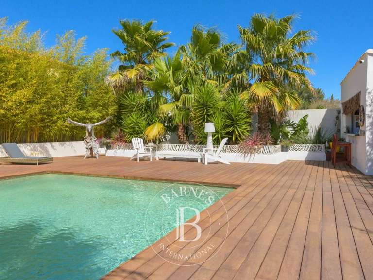 House Allauch - 4 bedrooms - 176m²