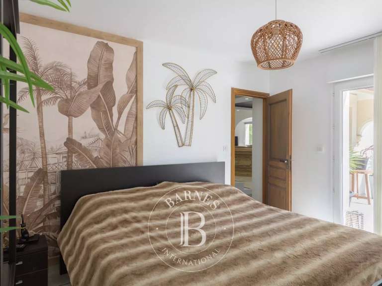 House Allauch - 4 bedrooms - 176m²