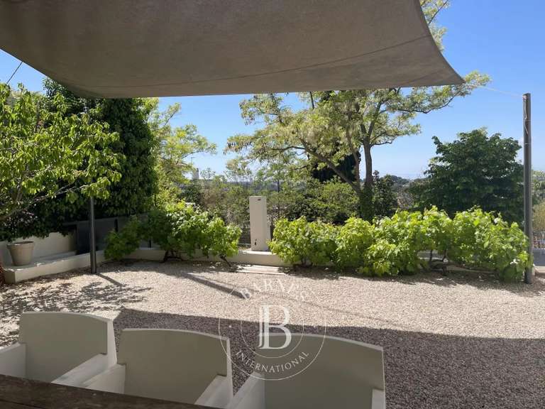 House Allauch - 4 bedrooms - 217m²