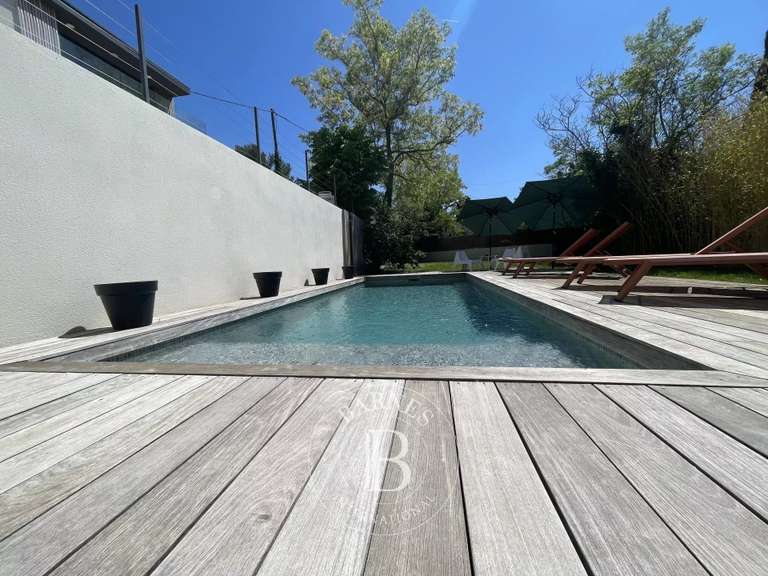 House Allauch - 4 bedrooms - 217m²