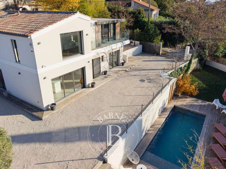 House Allauch - 4 bedrooms - 217m²