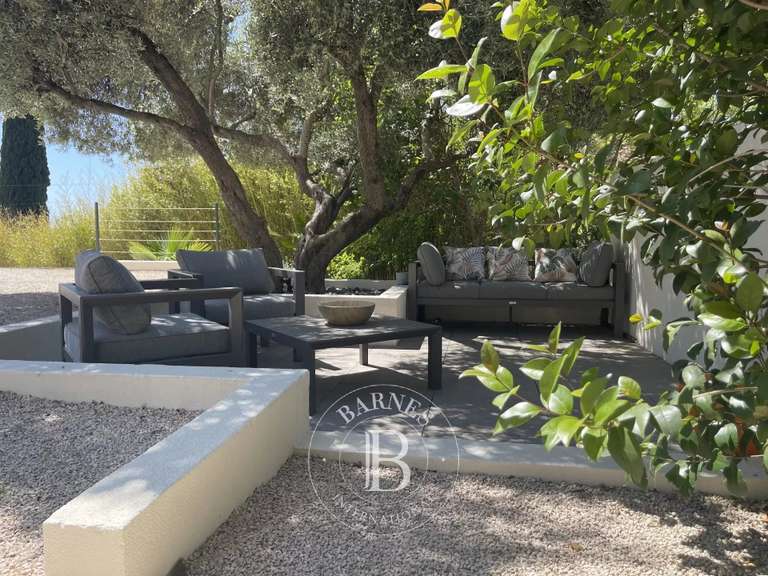 House Allauch - 4 bedrooms - 217m²