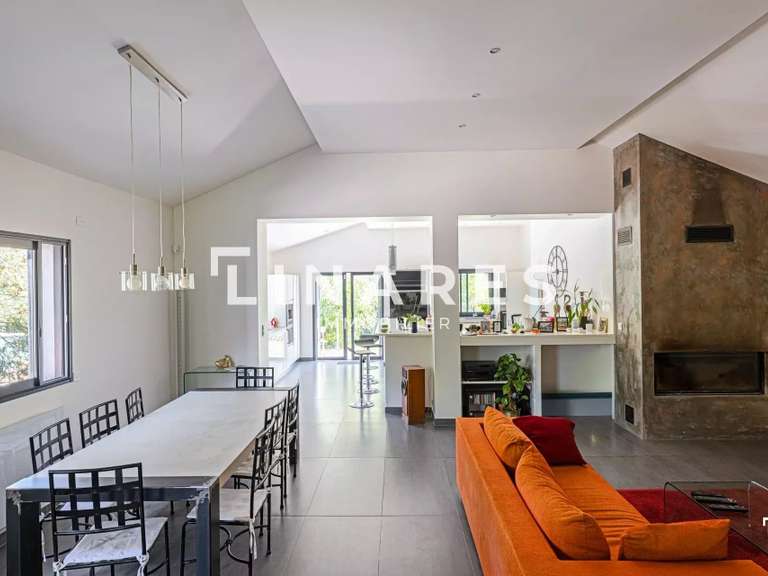 Maison Allauch - 3 chambres - 151m²