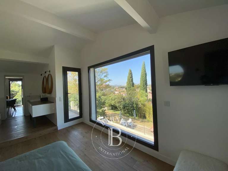Maison Allauch - 4 chambres - 217m²