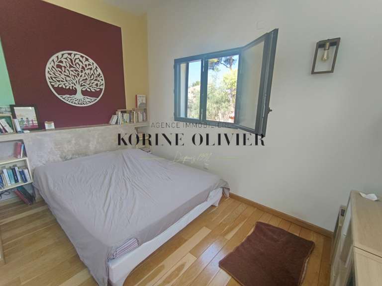 Maison Allauch - 4 chambres - 151m²