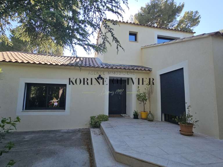 Maison Allauch - 4 chambres - 151m²